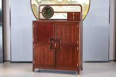 新中式家具131平的現(xiàn)代風(fēng)三居室，看起來很有格